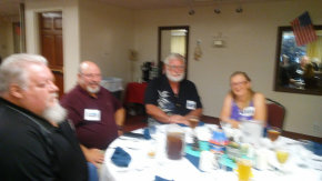 reunion051004.jpg